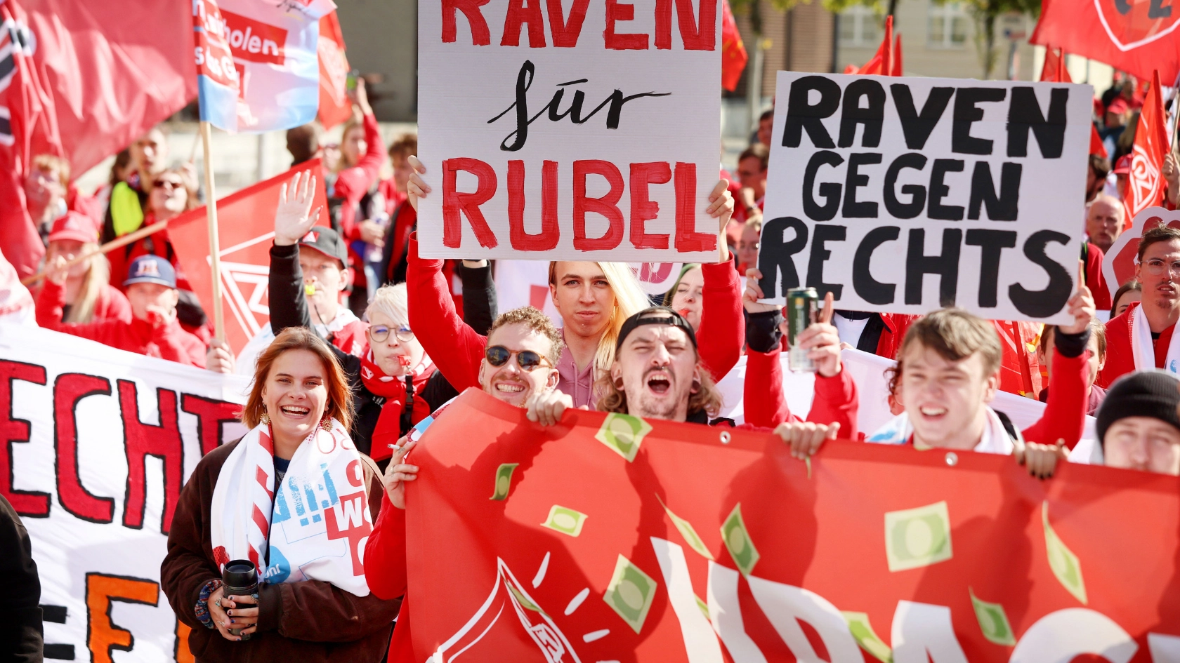 Metall- und Elektroindustrie: Tarifauftakt in Potsdam