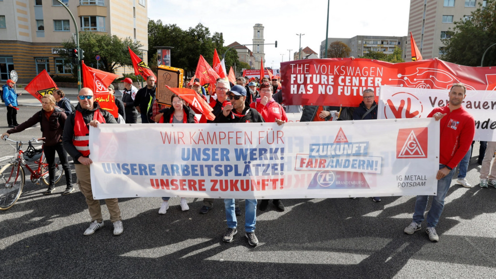 Metall- und Elektroindustrie: Tarifauftakt in Potsdam