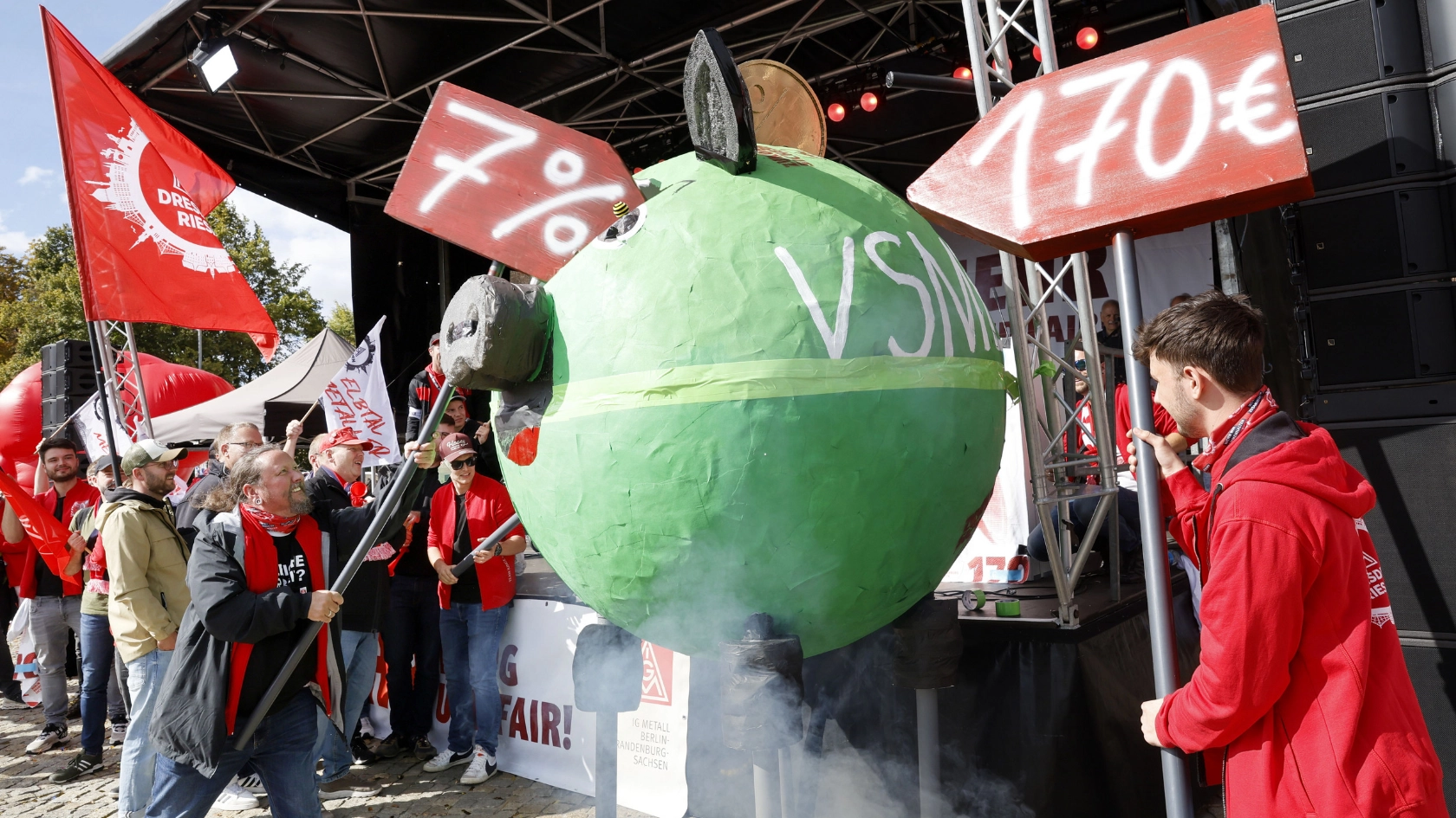 Metall- und Elektroindustrie: Tarifauftakt in Potsdam