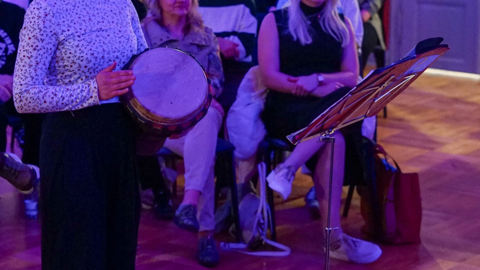 Stimmgewaltige Einweihung des neuen Gewerkschaftshauses