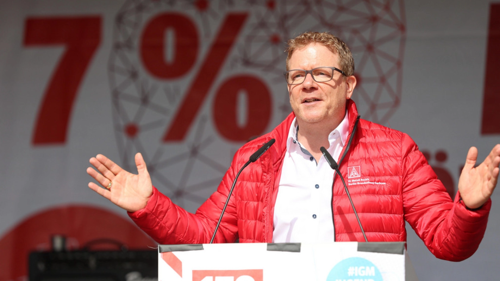 Metall- und Elektroindustrie: Tarifauftakt in Potsdam