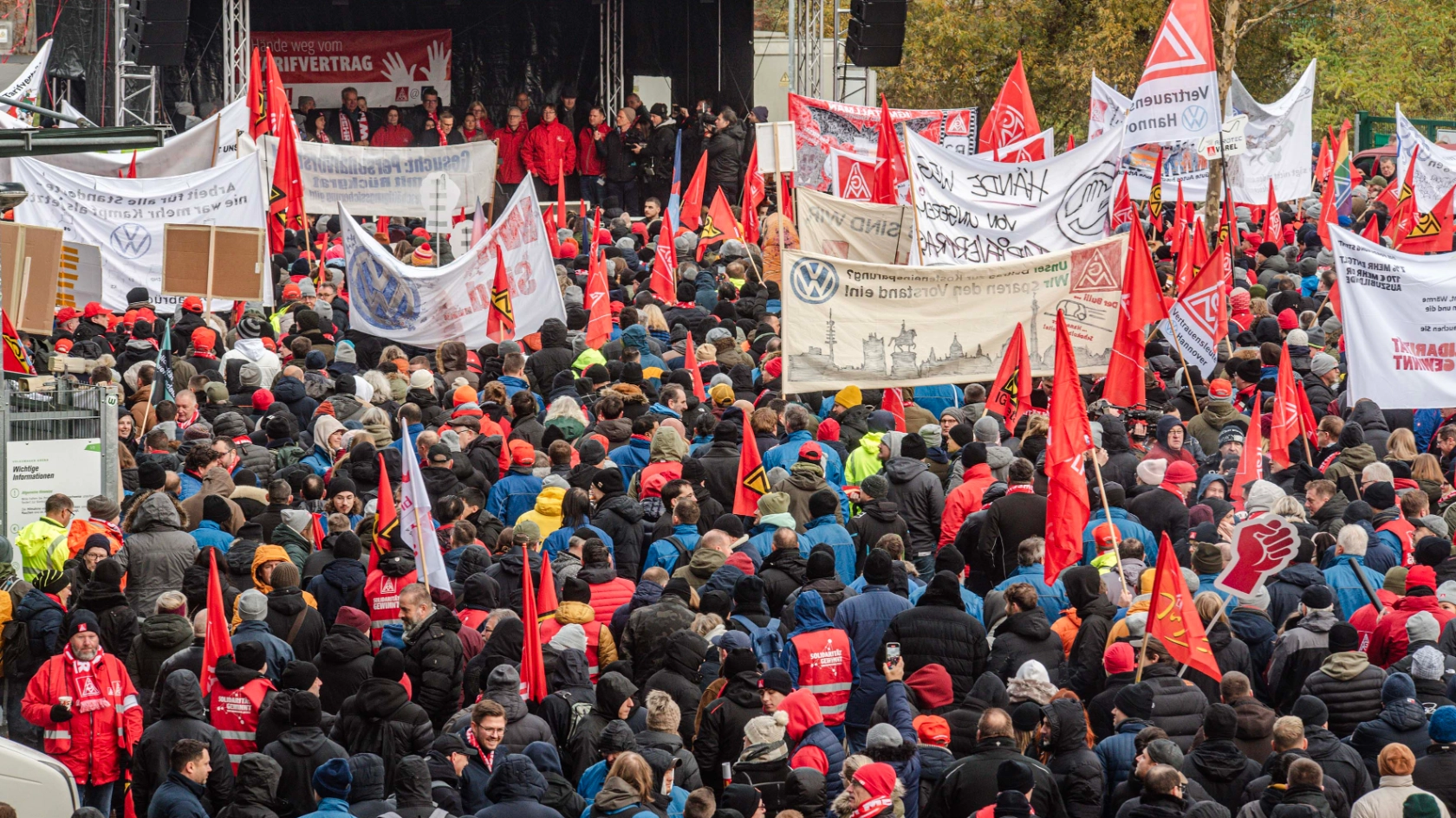 2024-11-21 3. Verhandlung VW Kundgebung