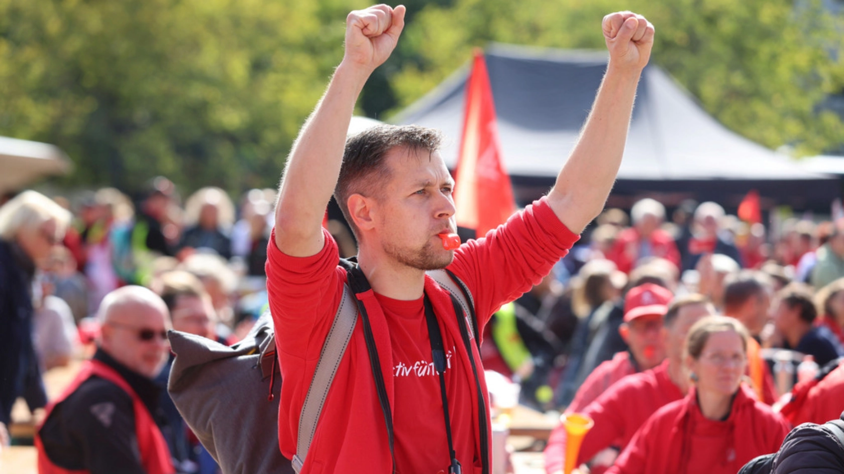 Metall- und Elektroindustrie: Tarifauftakt in Potsdam