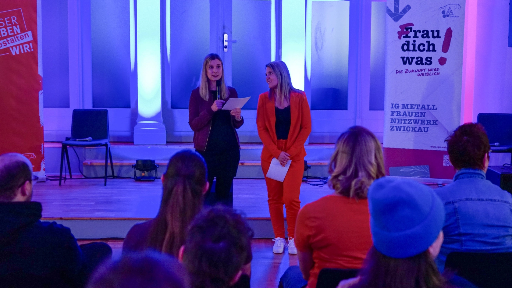 Stimmgewaltige Einweihung des neuen Gewerkschaftshauses