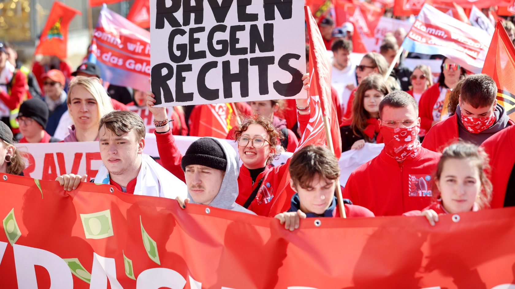 Metall- und Elektroindustrie: Tarifauftakt in Potsdam