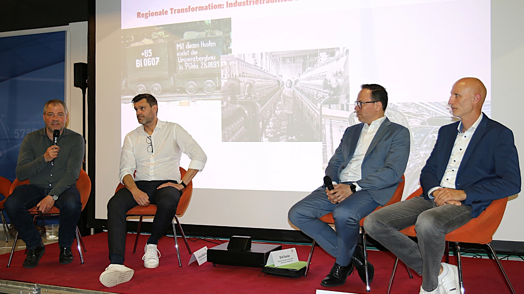 Delegierte debattieren mit Sachsens Wirtschaftsminister