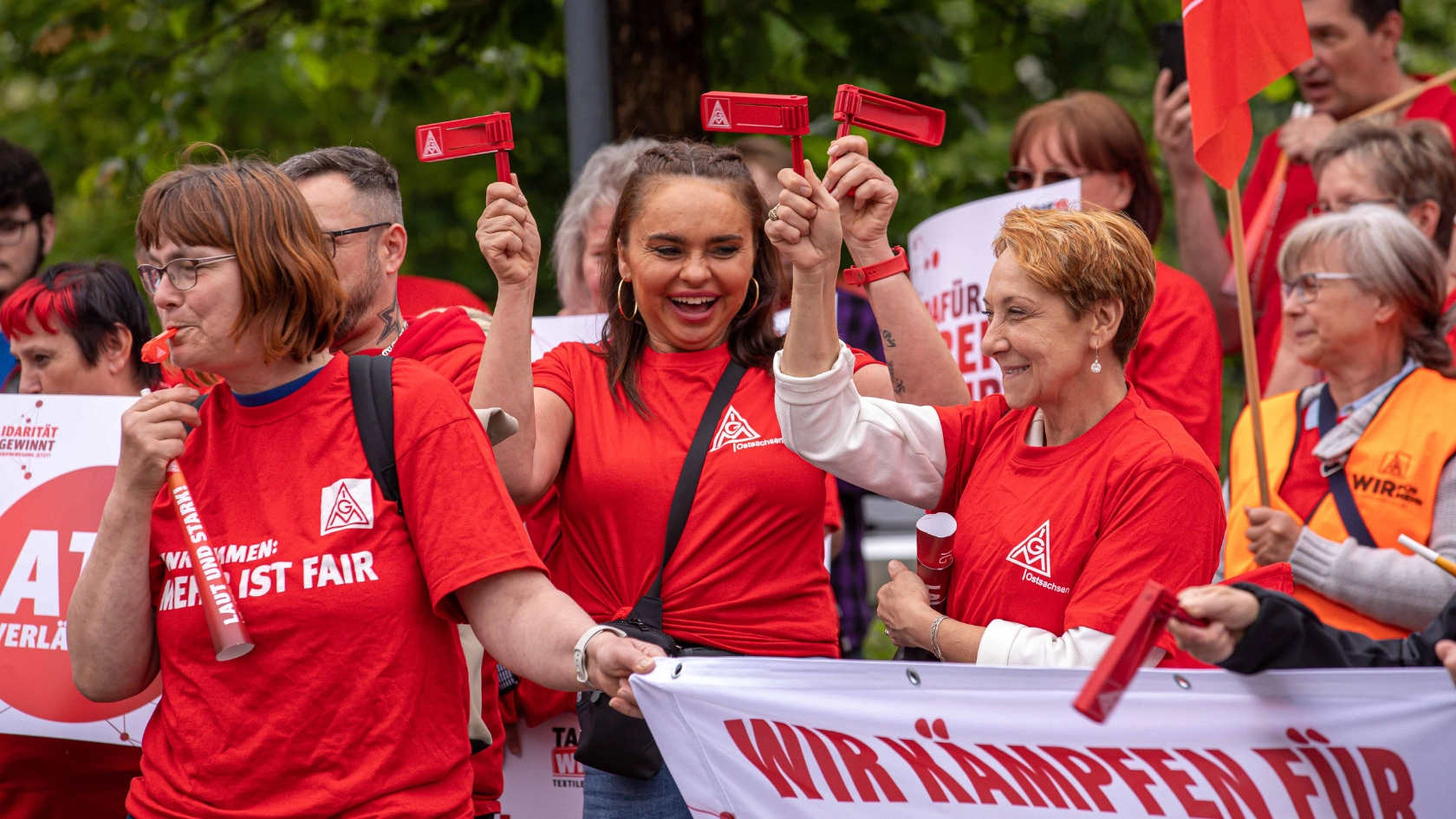 Tarifrunde Textil Ost