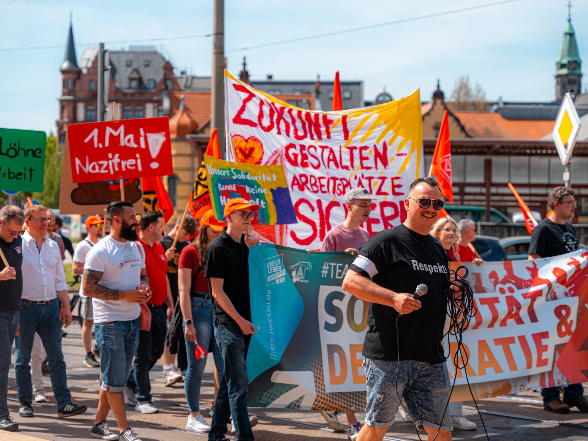 Eindrücke vom 1. Mai in Zwickau, Plauen und Aue.
