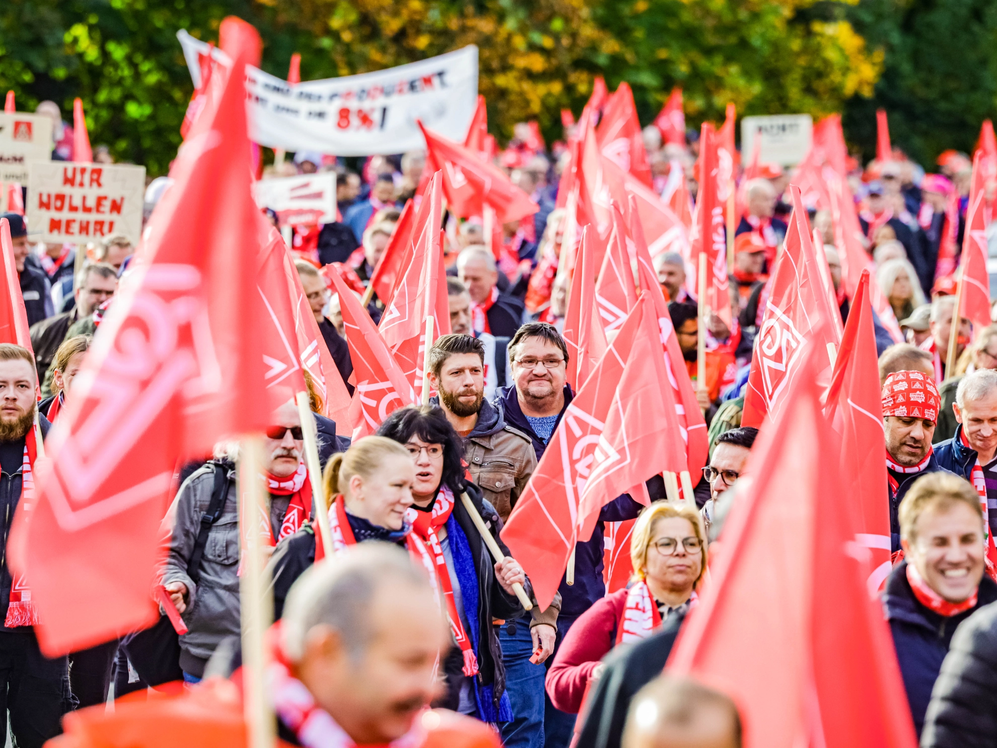 Warnstreik am 03.11.2022 zur Tarifrunde M+E in Gevelsberg mit Hans-Jürgen Urban