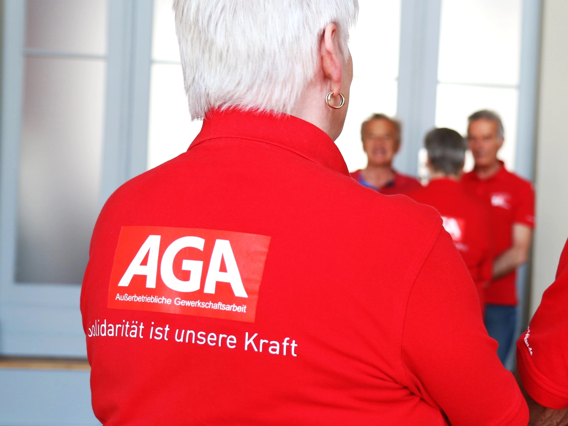 Kolleginnen und Kollegen der Außerbetrieblichen Gewerkschaftsarbeit.