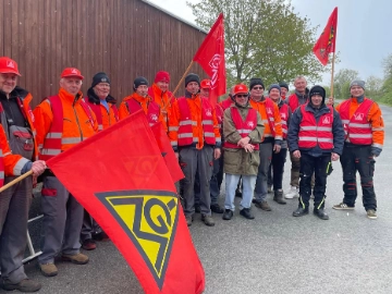 Warnstreik bei Recycling-Spezialist Derichebourg – Beschäftigte fordern gleiche Bedingungen Ost wie 