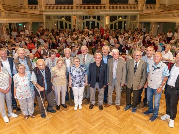 Danke für langjährige Treue und Solidarität