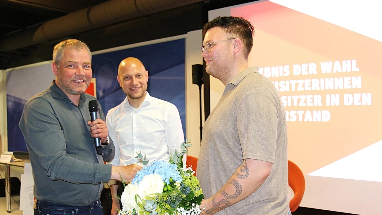 Delegierte debattieren mit Sachsens Wirtschaftsminister