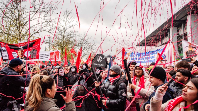 2024-11-21 3. Verhandlung VW Kundgebung
