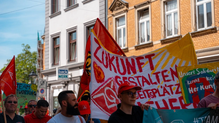 Eindrücke vom 1. Mai in Zwickau, Plauen und Aue.
