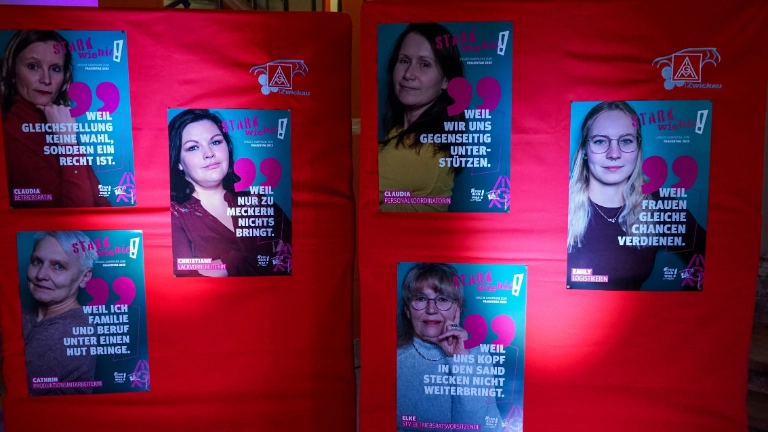 Stimmgewaltige Einweihung des neuen Gewerkschaftshauses