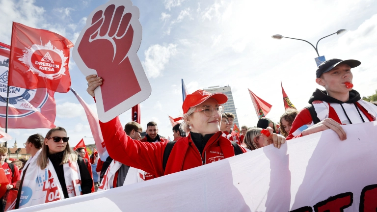 Metall- und Elektroindustrie: Tarifauftakt in Potsdam