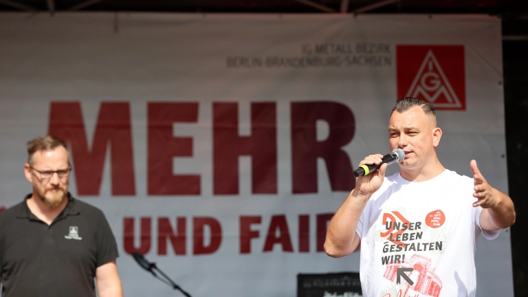 Metall- und Elektroindustrie: Tarifauftakt in Potsdam