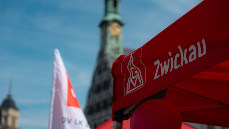 Eindrücke vom 1. Mai in Zwickau, Plauen und Aue.